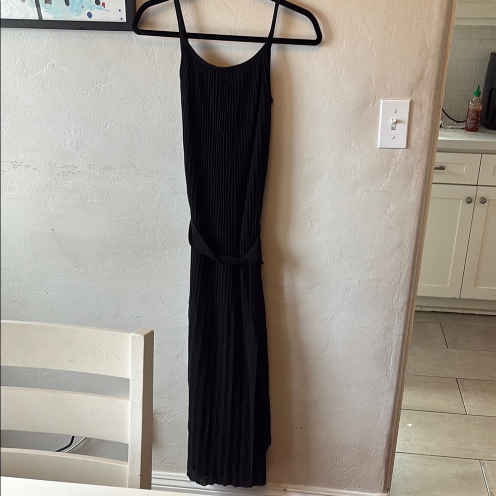 Theory Elegant Black Pleated Maxi Dress - Picture 10 of 10